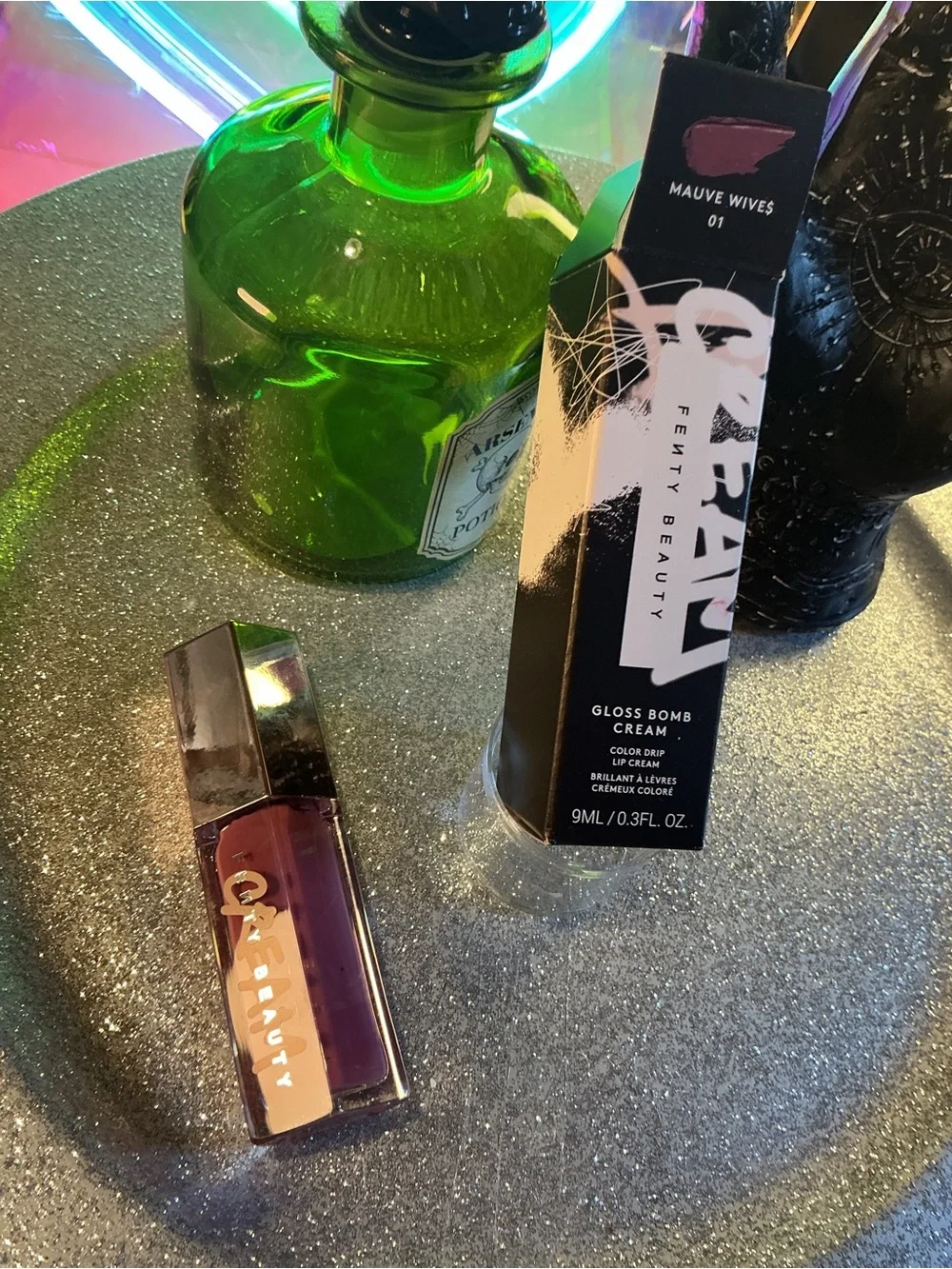 Fenty Beauty Gloss Bomb Cream — Mauve Wives (mauve-pink)